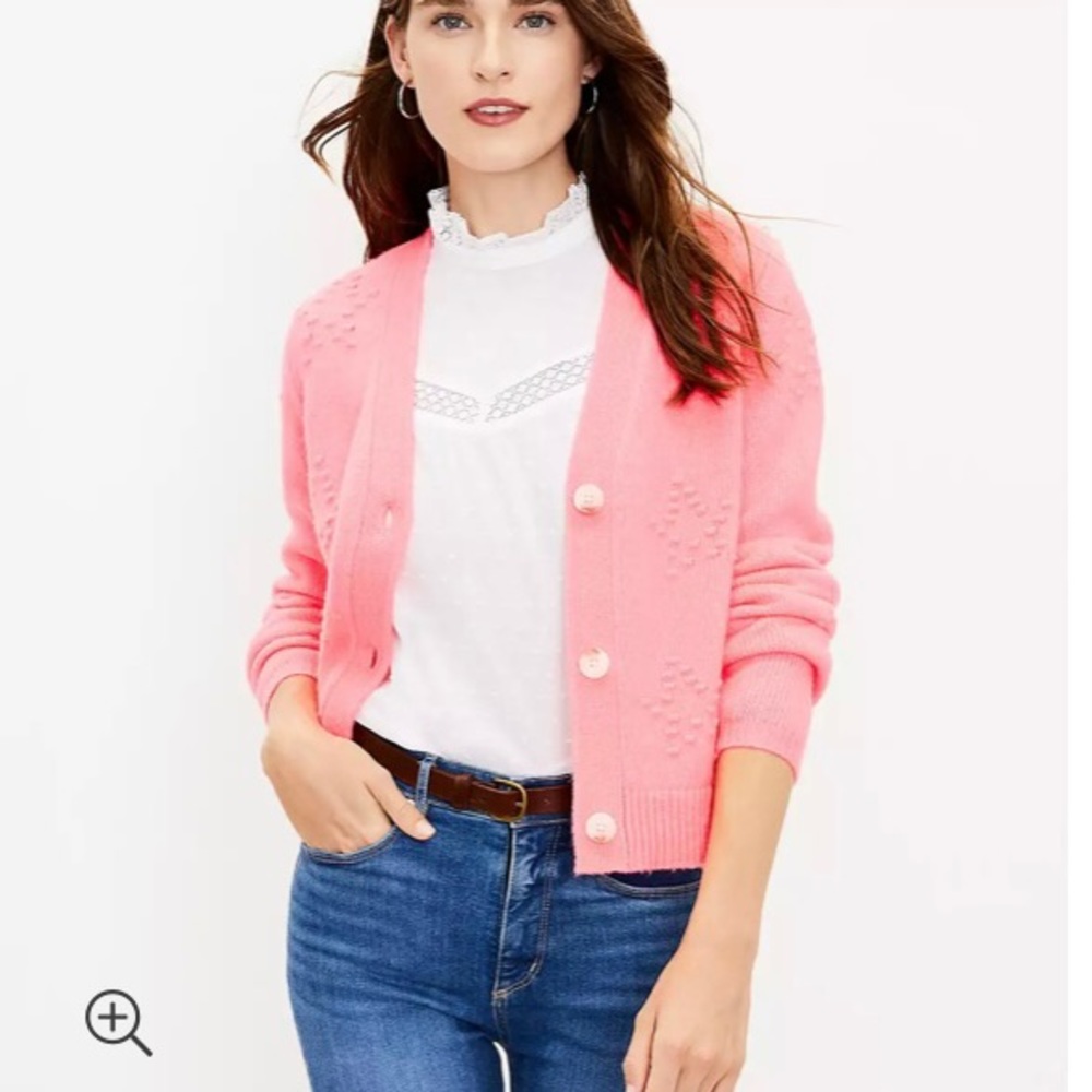Beautiful and cozy Loft cardigan 💗
